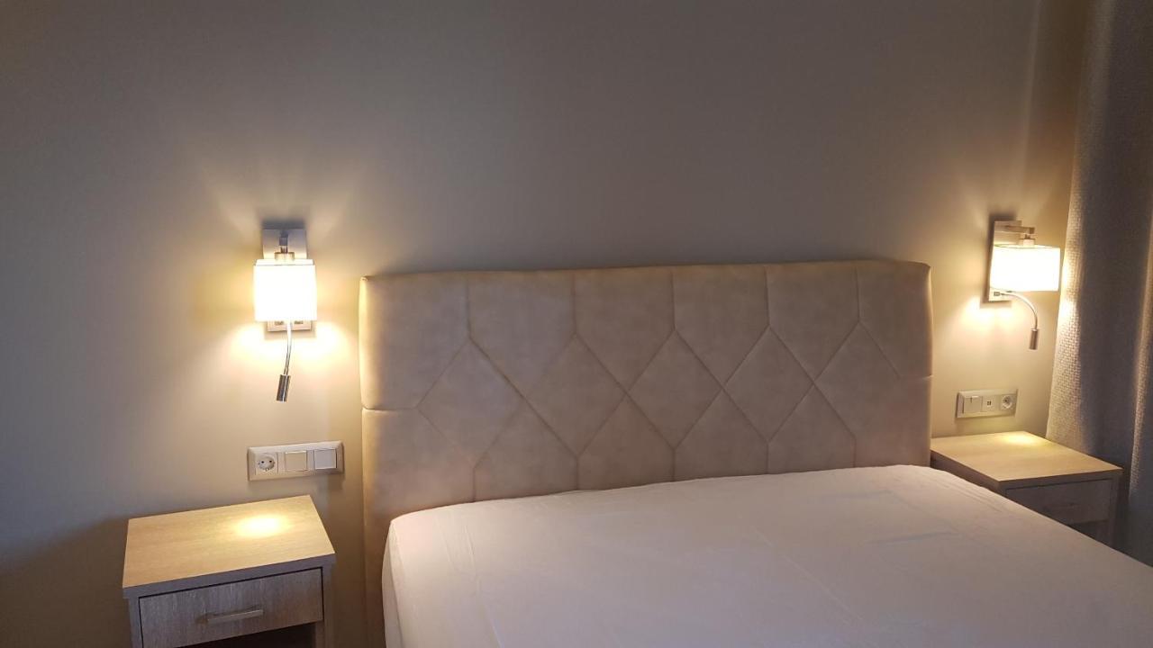 Stork Design Suites Epidaurus Ngoại thất bức ảnh